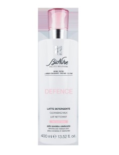 Latte detergente struccante viso occhi labbra