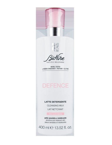 Latte detergente struccante viso occhi labbra